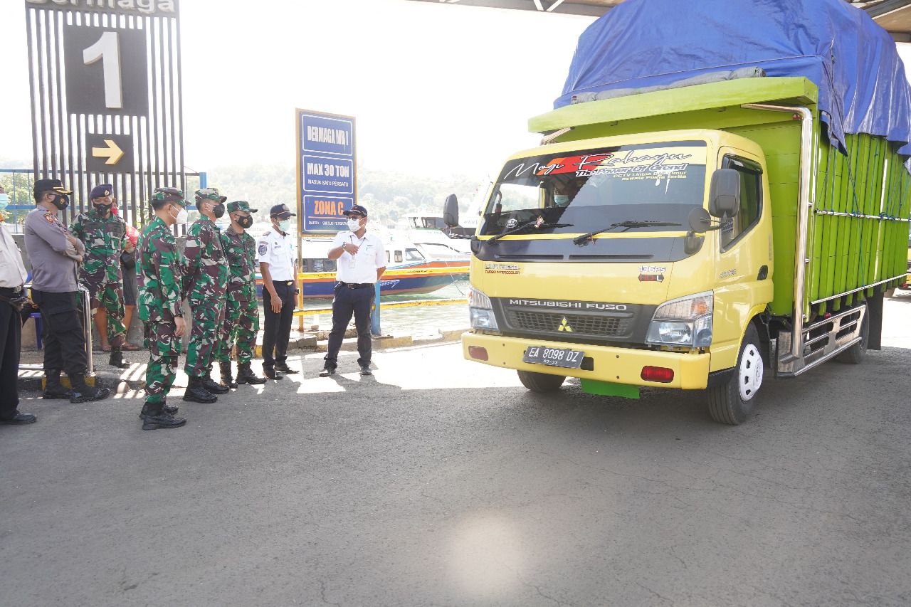 podiumnews.com-Danrem Wira Satya Ingatkan Masyarakat Bali Lebih Waspada dan Patuhi Prokes